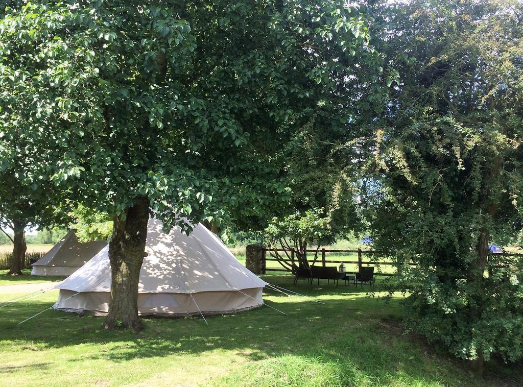 Riverside Glamping Luxuszelt *